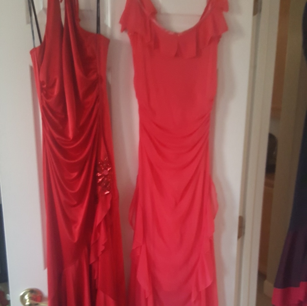 Party and prom dresses